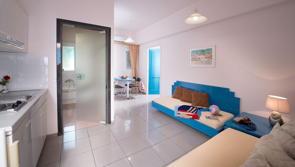 Scala Hotel-Apartments Agia Pelagia  Room photo